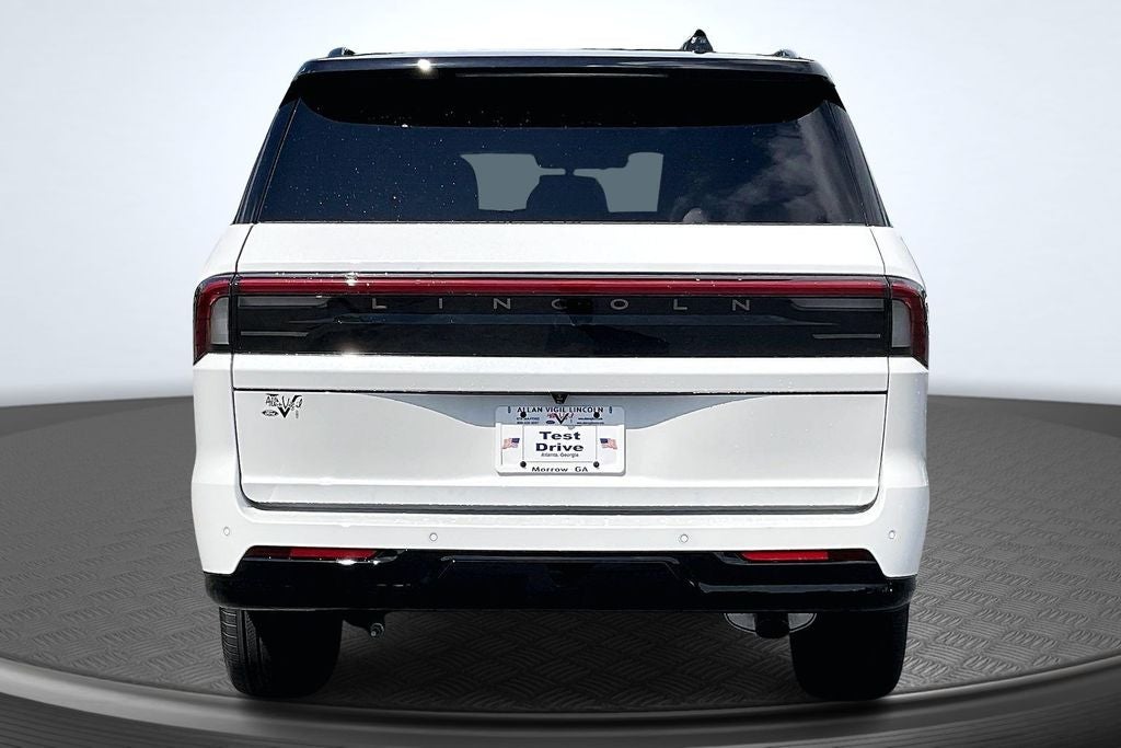 2027 Lincoln Navigator Black Label