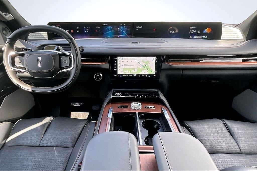 2027 Lincoln Navigator Black Label
