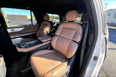 2025 Lincoln Navigator Black Label