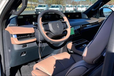 2025 Lincoln Navigator Black Label