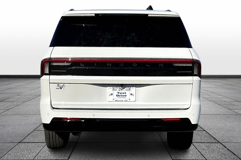 2025 Lincoln Navigator Black Label