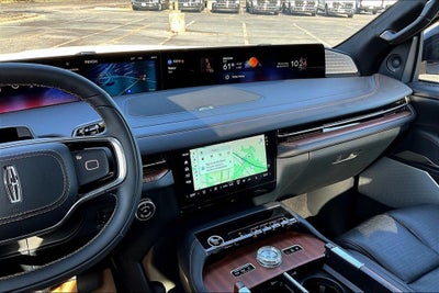 2025 Lincoln Navigator Black Label