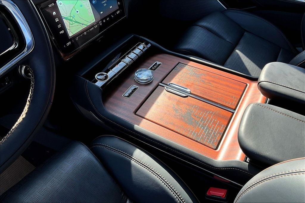 2025 Lincoln Navigator Black Label