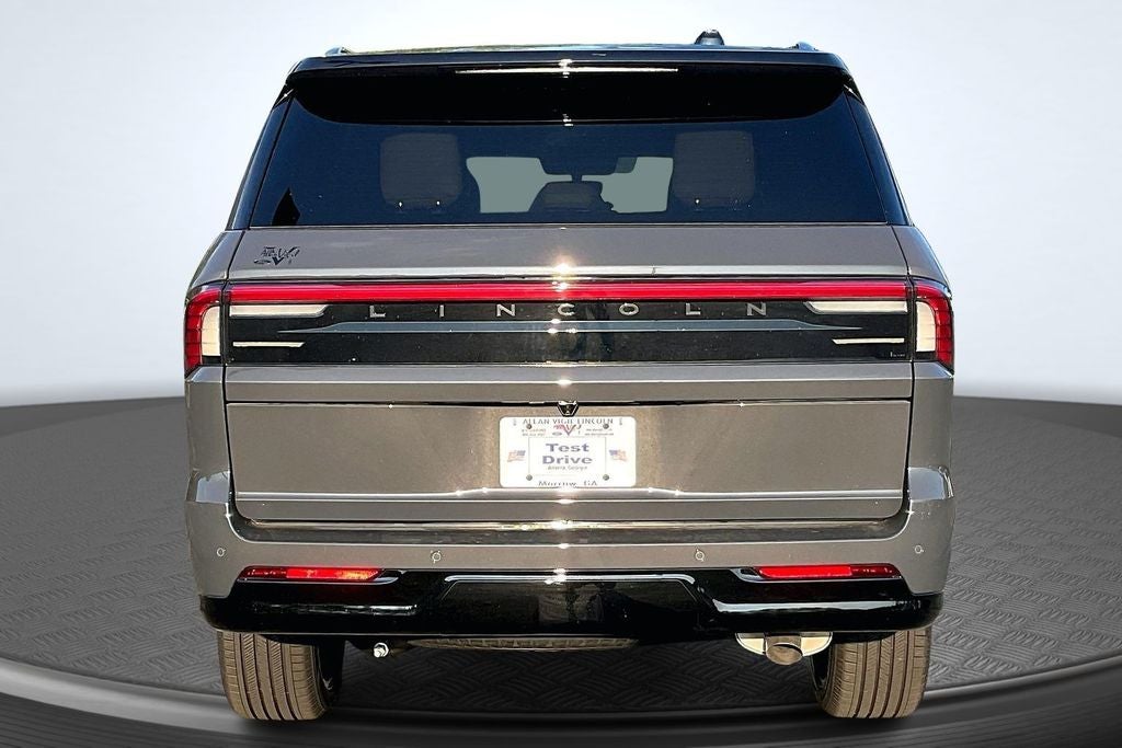 2027 Lincoln Navigator Black Label