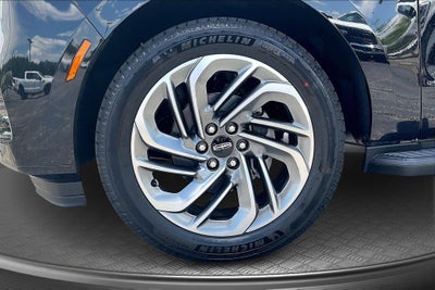 2026 Lincoln Navigator Premiere