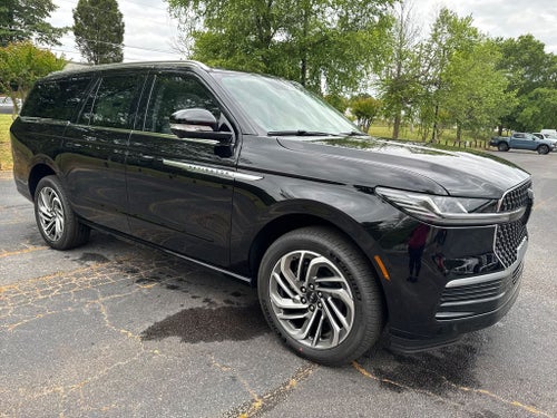 2026 Lincoln Navigator L Reserve