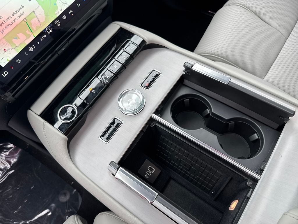 2026 Lincoln Navigator L Reserve