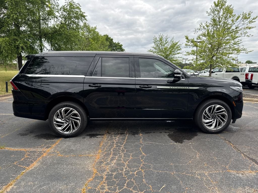 2026 Lincoln Navigator L Reserve
