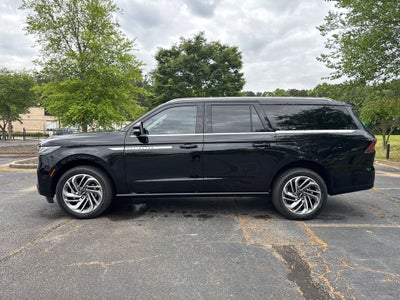 2026 Lincoln Navigator L Reserve
