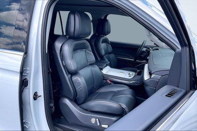 2026 Lincoln Navigator L Reserve