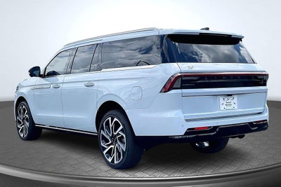 2026 Lincoln Navigator L Reserve
