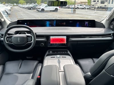 2025 Lincoln Navigator L Reserve