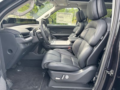 2025 Lincoln Navigator L Reserve