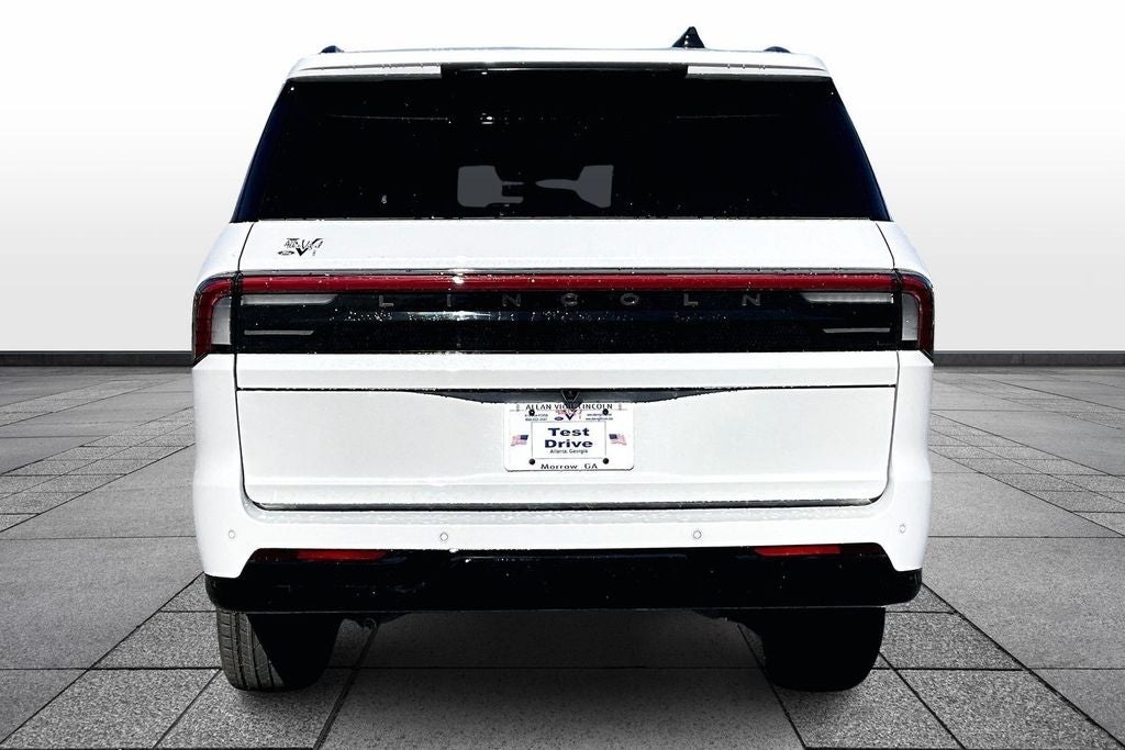 2025 Lincoln Navigator L Reserve