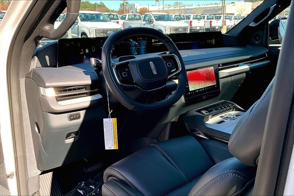 2025 Lincoln Navigator L Reserve