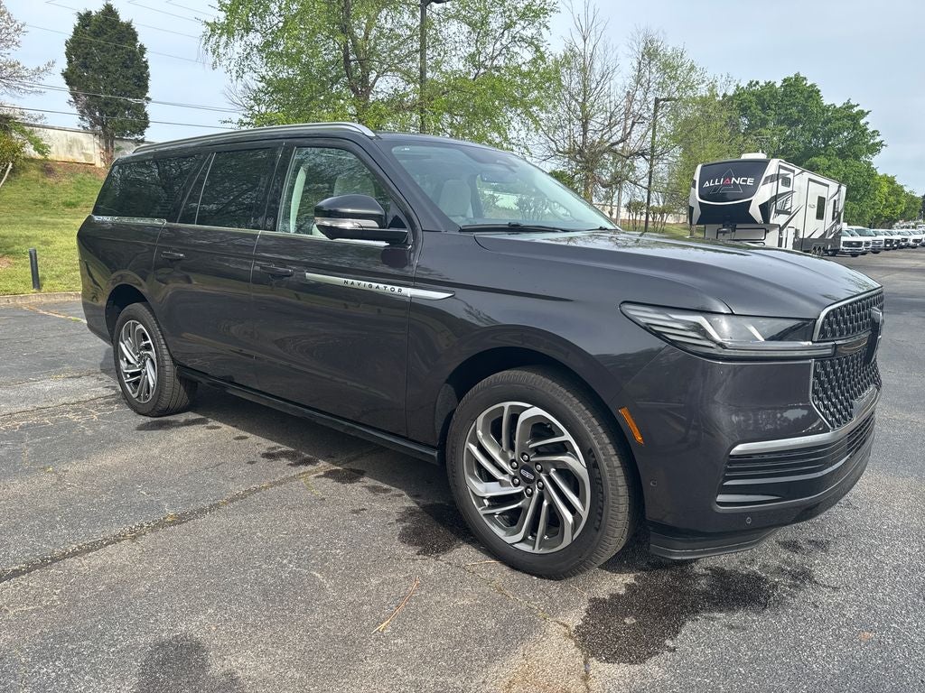 2025 Lincoln Navigator L Reserve