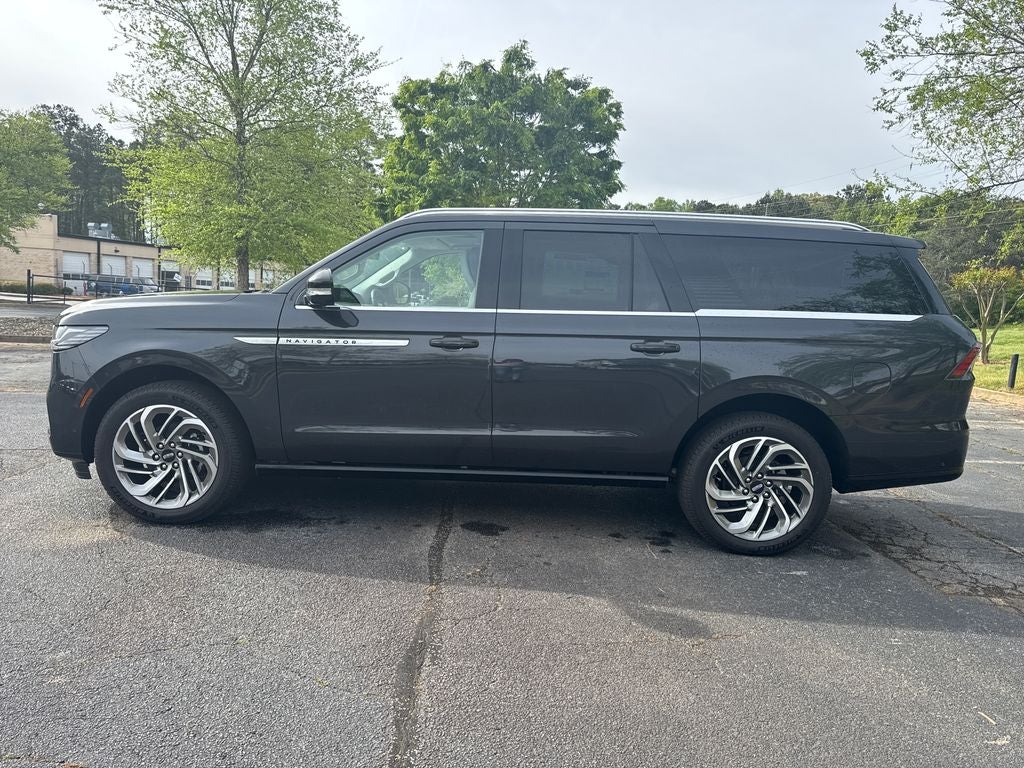 2025 Lincoln Navigator L Reserve