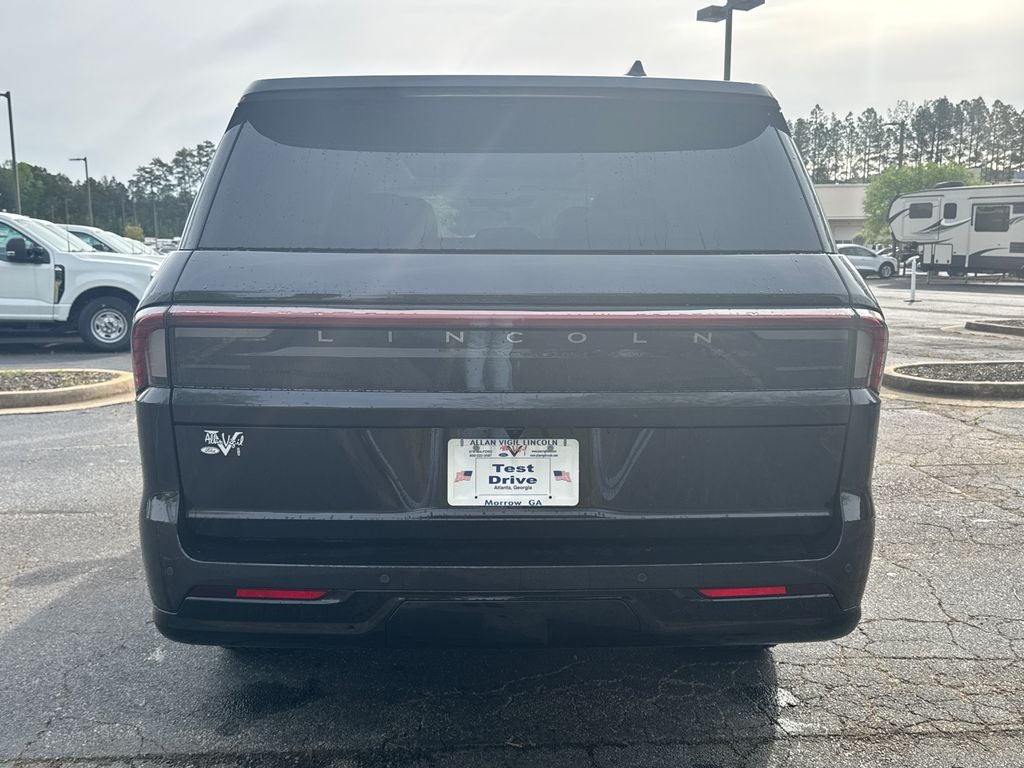 2025 Lincoln Navigator L Reserve