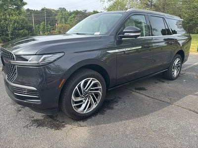2025 Lincoln Navigator L Reserve