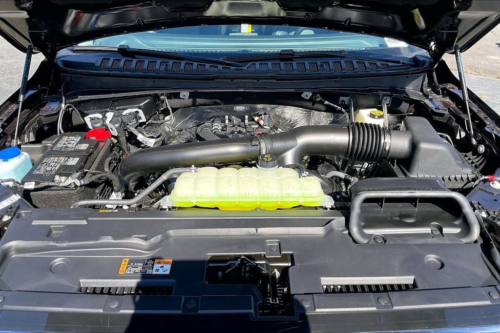 2027 Lincoln Navigator L Reserve
