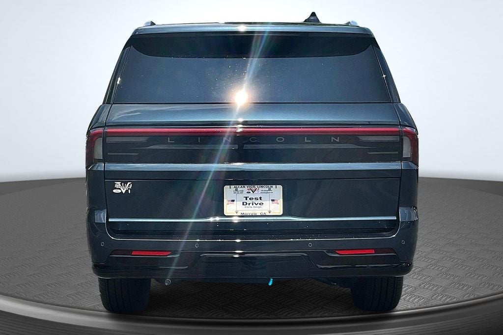 2026 Lincoln Navigator L Reserve