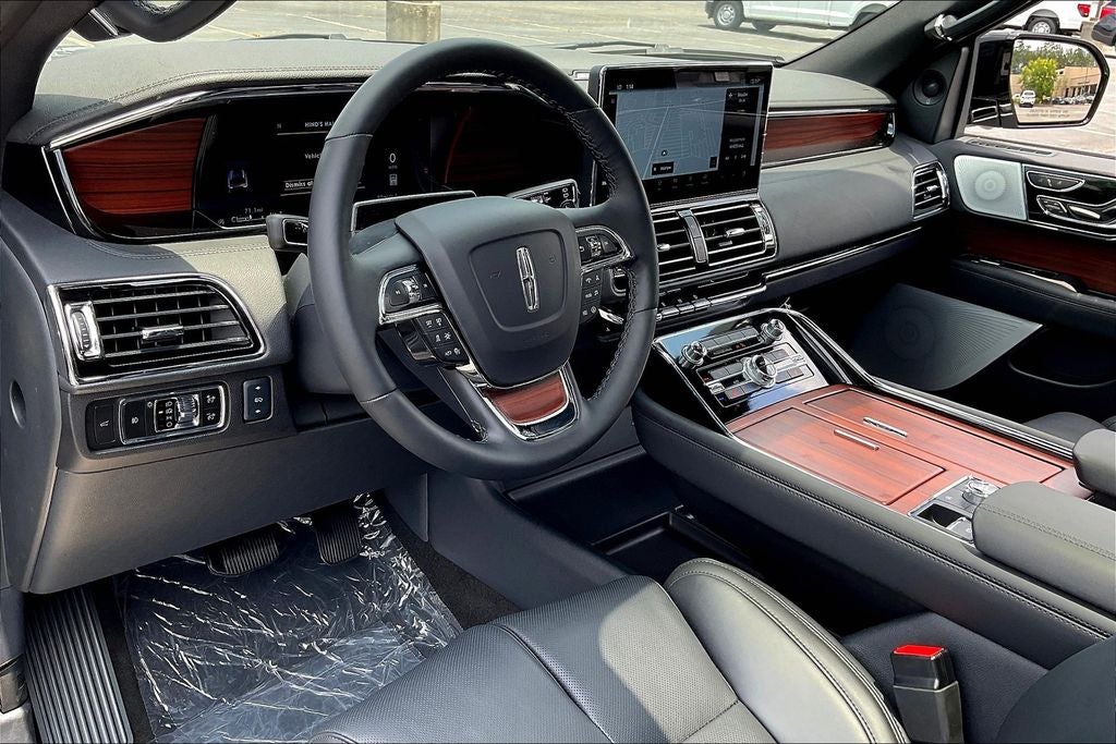 2024 Lincoln Navigator L L Reserve