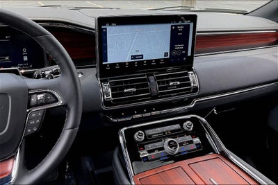 2024 Lincoln Navigator L L Reserve