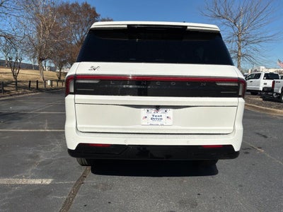 2025 Lincoln Navigator L Reserve