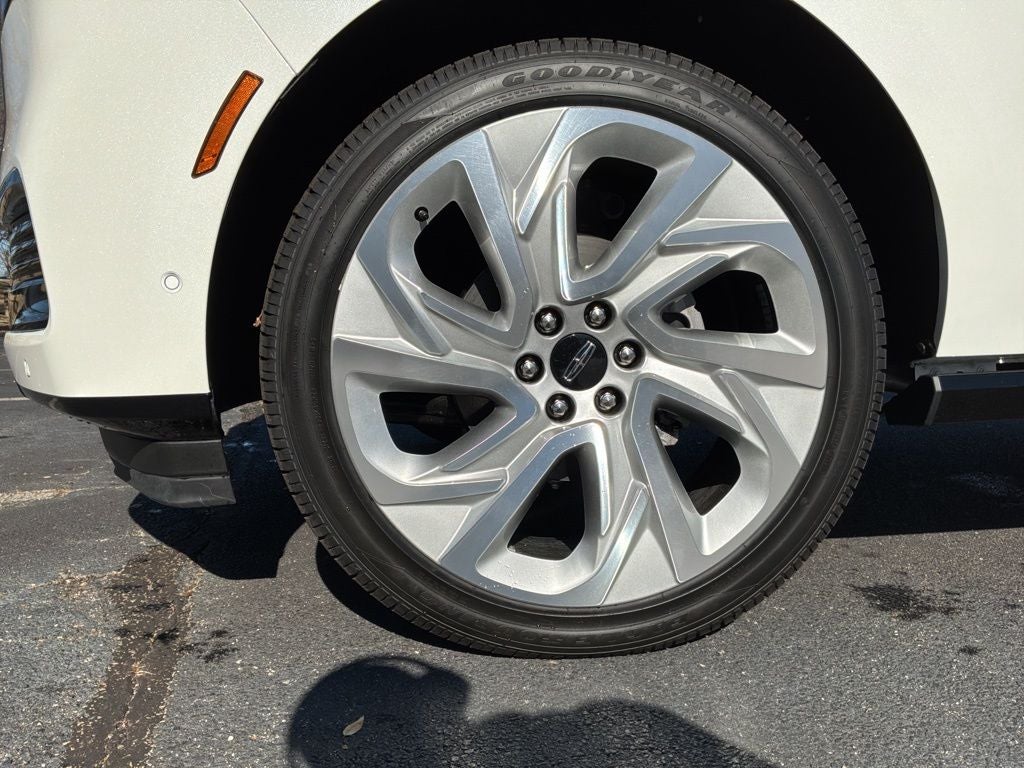 2025 Lincoln Navigator L Reserve