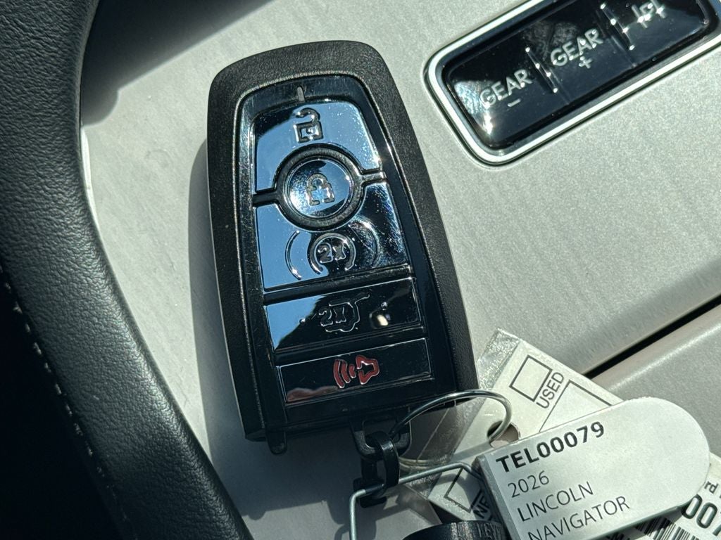 2026 Lincoln Navigator L Reserve