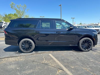 2026 Lincoln Navigator L Reserve