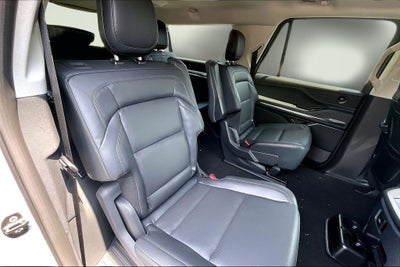 2026 Lincoln Navigator L Premiere