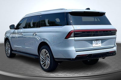 2026 Lincoln Navigator L Premiere