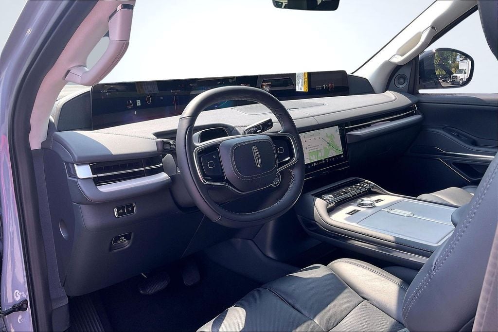 2026 Lincoln Navigator L Premiere