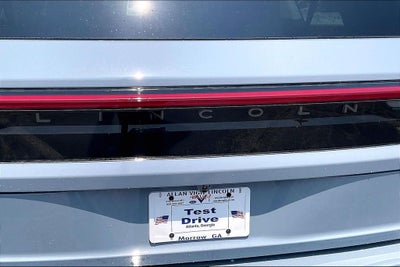 2026 Lincoln Navigator L Premiere