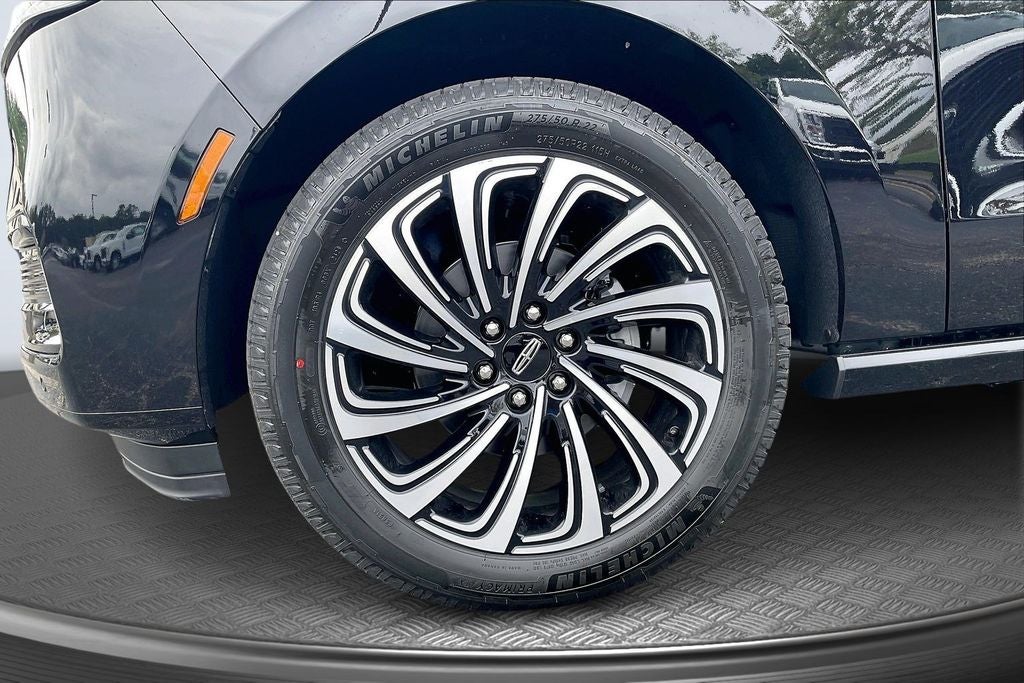2027 Lincoln Navigator L Black Label