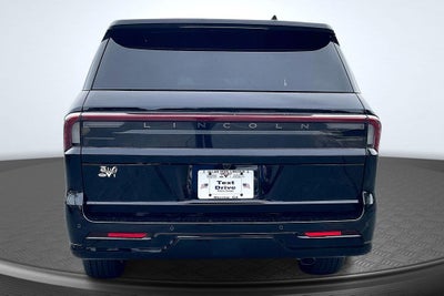 2027 Lincoln Navigator L Black Label