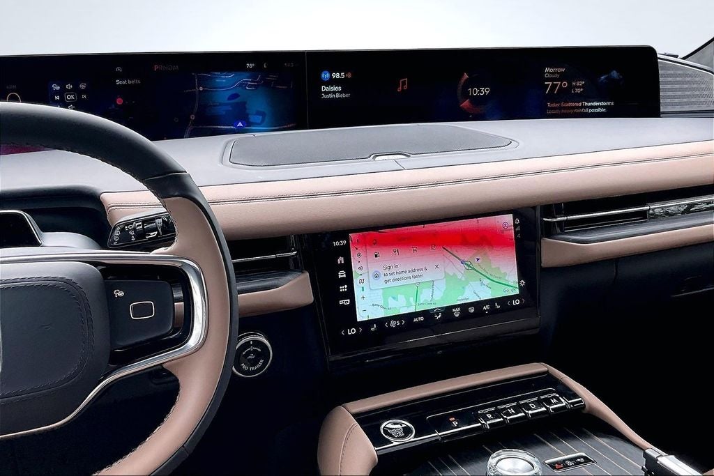 2027 Lincoln Navigator L Black Label