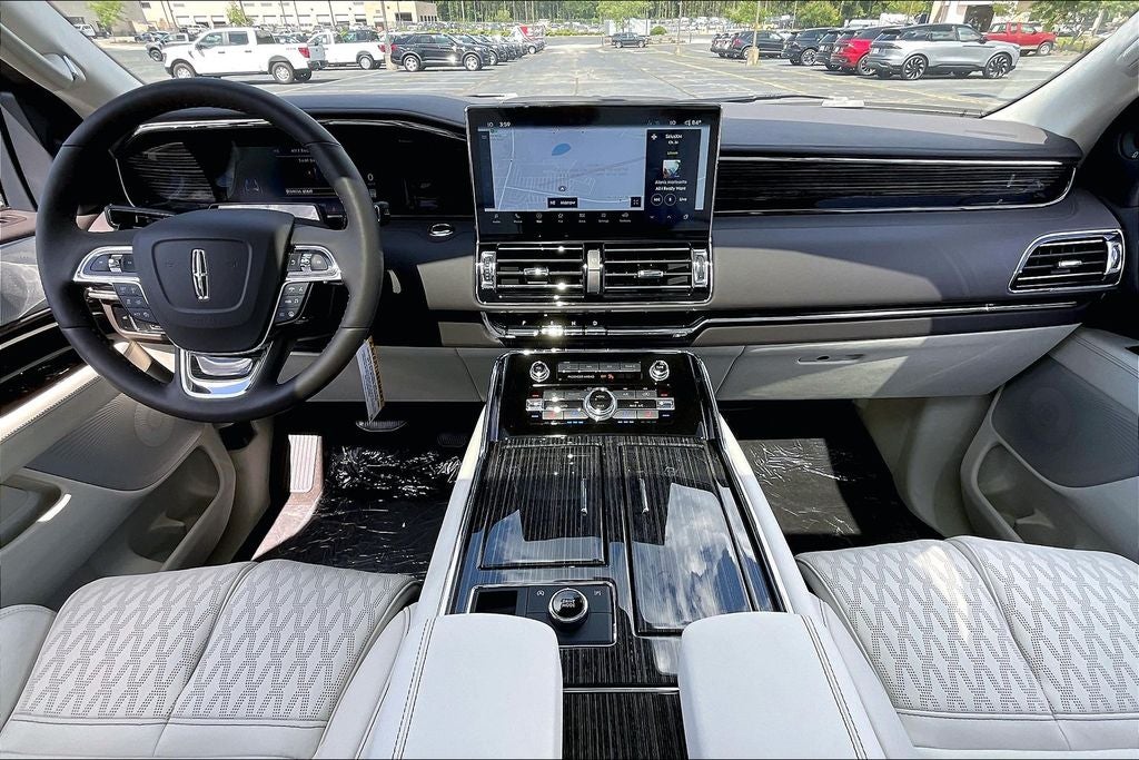 2024 Lincoln Navigator L L Black Label