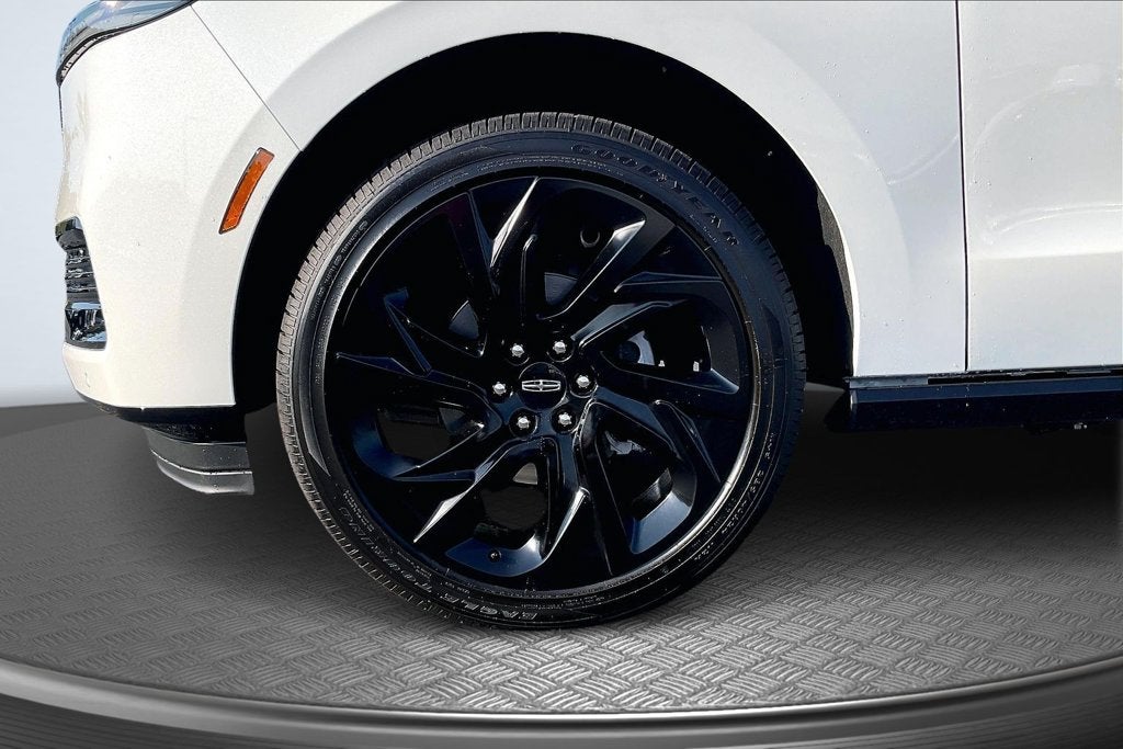 2027 Lincoln Navigator L Black Label