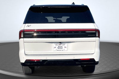 2027 Lincoln Navigator L Black Label