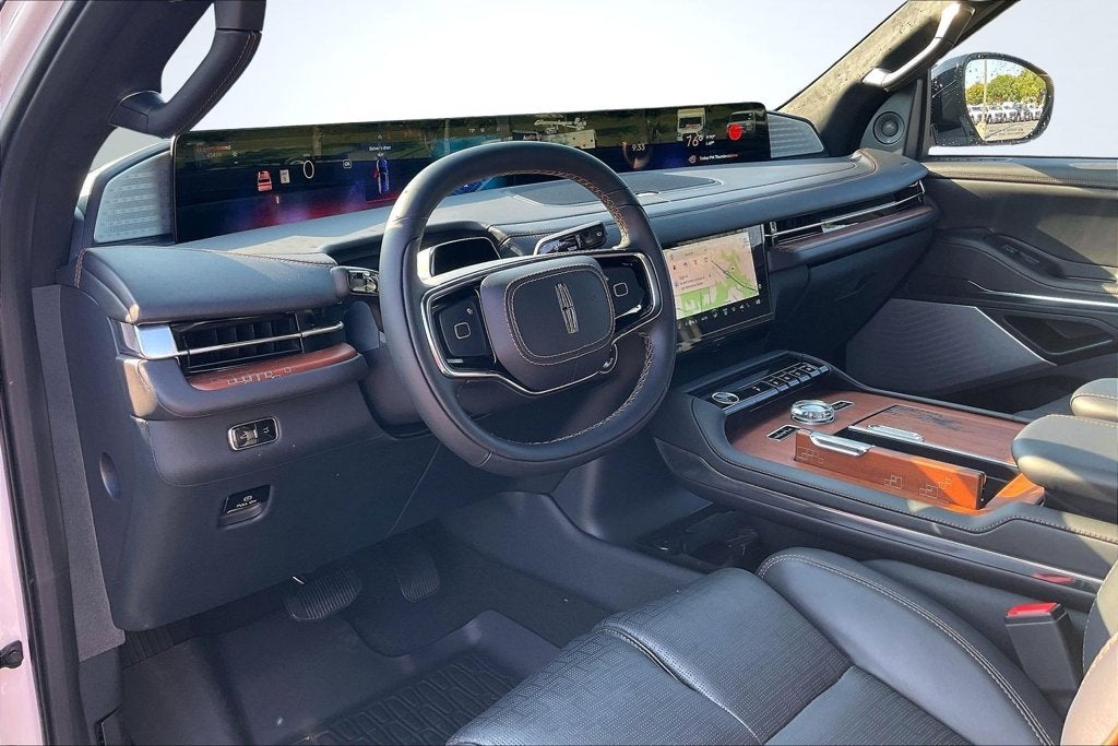 2027 Lincoln Navigator L Black Label