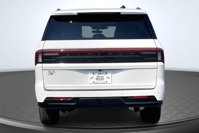 2027 Lincoln Navigator L Black Label