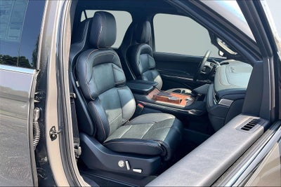 2026 Lincoln Navigator L Black Label