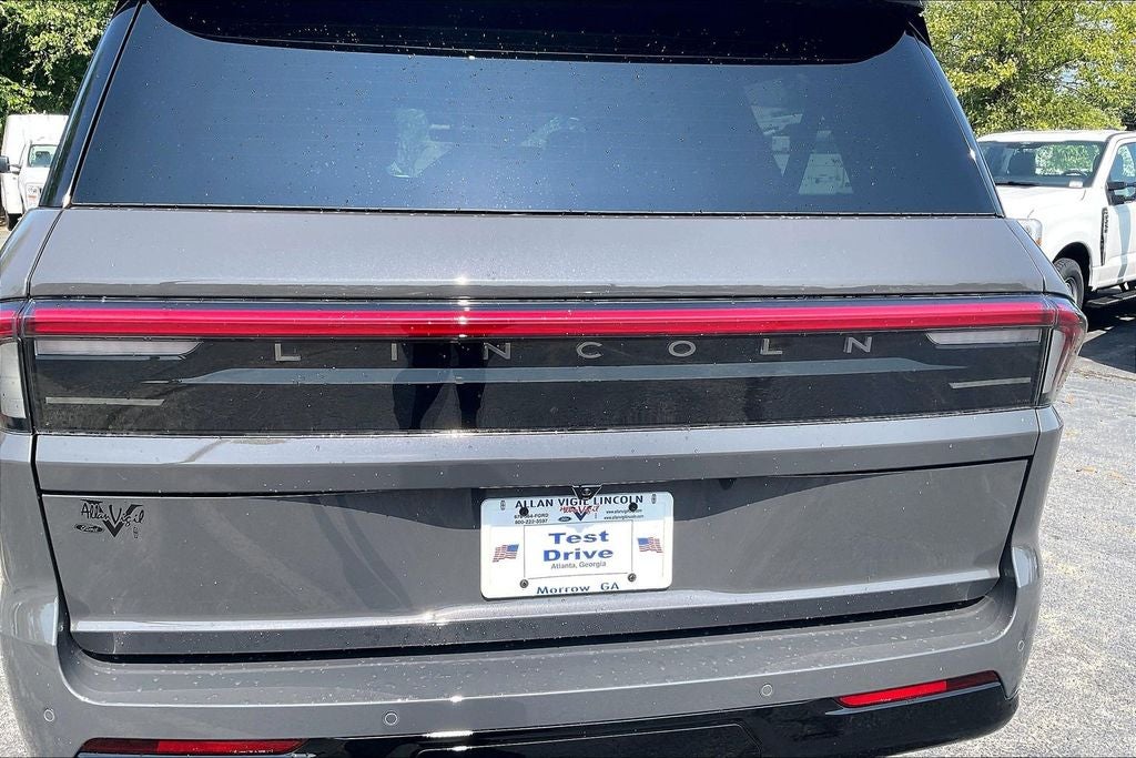2026 Lincoln Navigator L Black Label