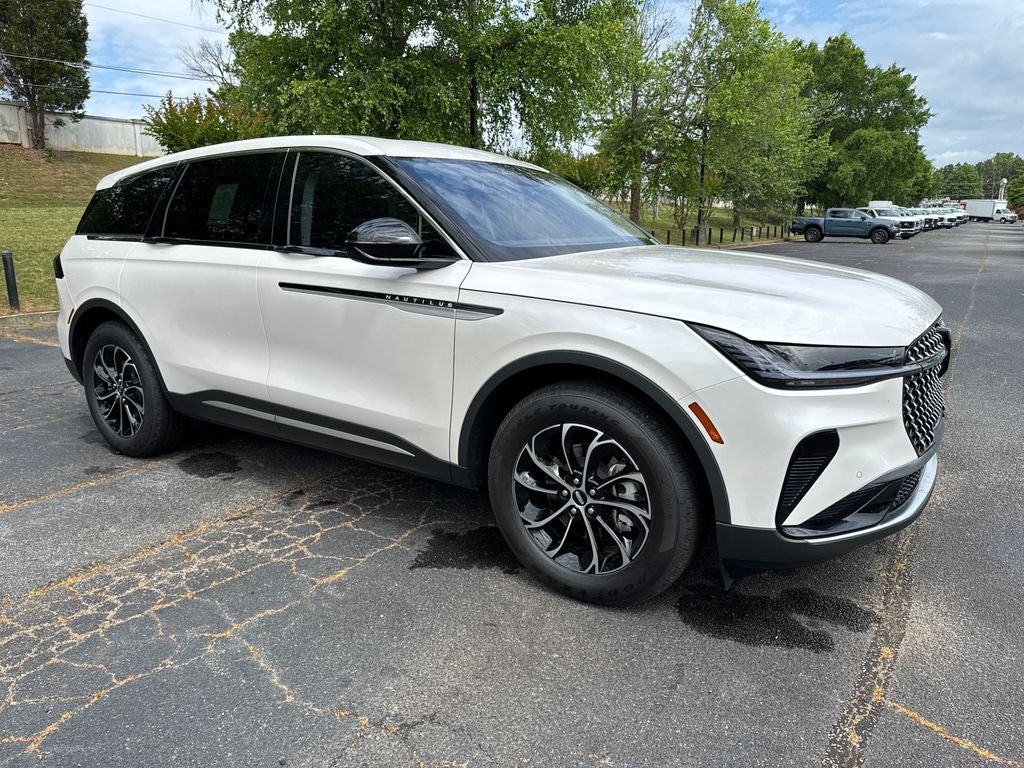 2026 Lincoln Nautilus Premiere AWD's photo