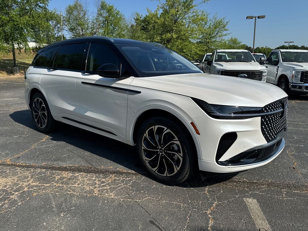 2026 Lincoln Nautilus Reserve AWD's photo