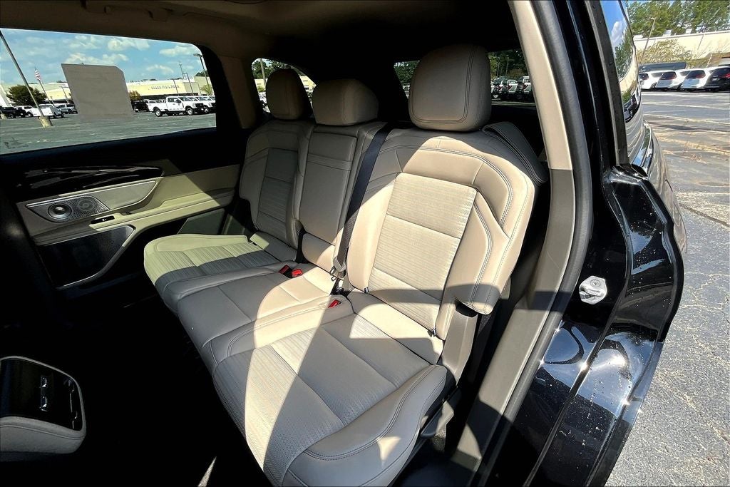 2025 Lincoln Nautilus Reserve