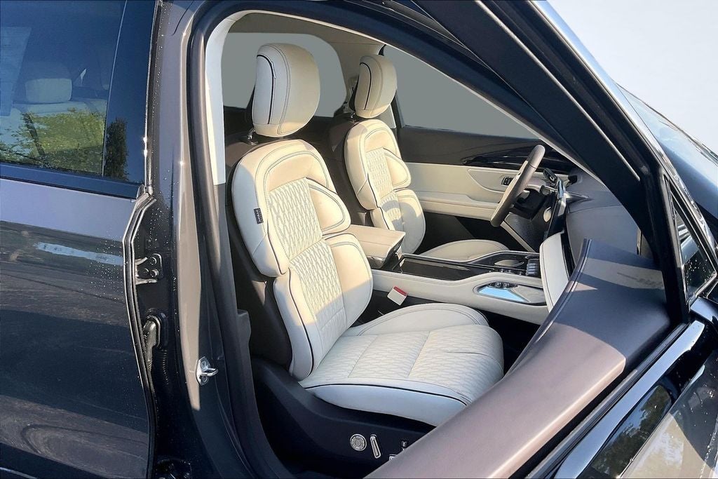 2026 Lincoln Nautilus Black Label