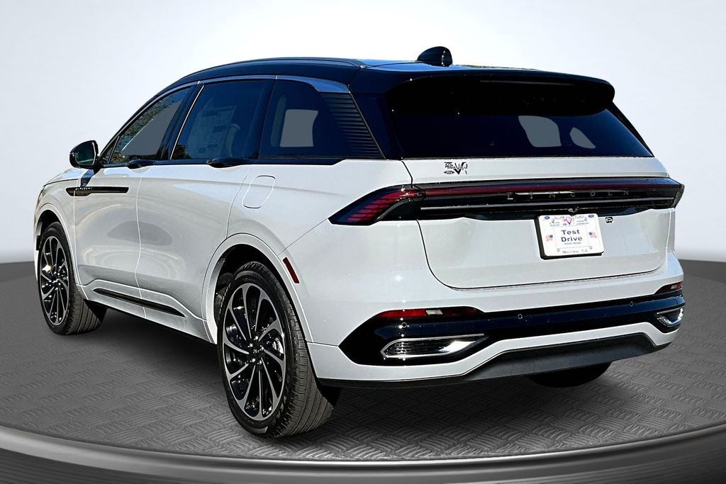 2026 Lincoln Nautilus Black Label
